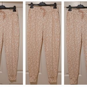 TART COLLECTION ANIMAL PRINT LEOPARD SOFT JOGGER P